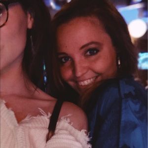 Meet your Posher, Madelyn